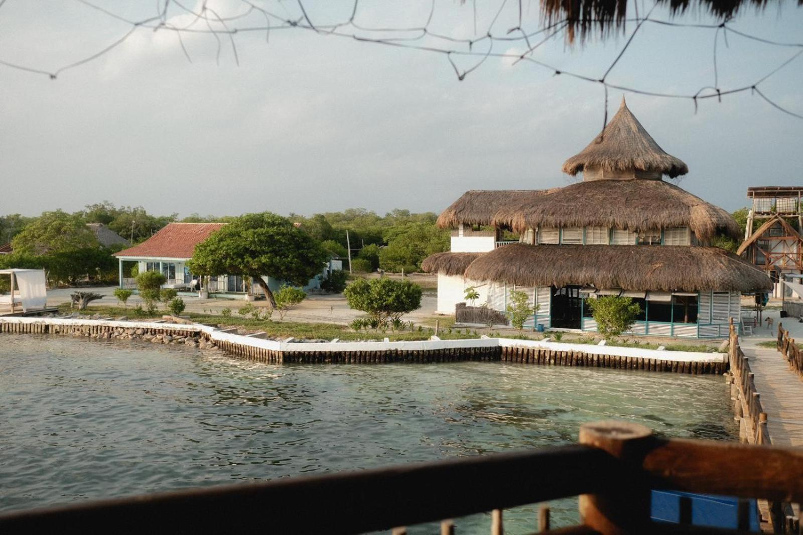 El Embrujo Tintipan Hotel Tintipan Island Exterior foto
