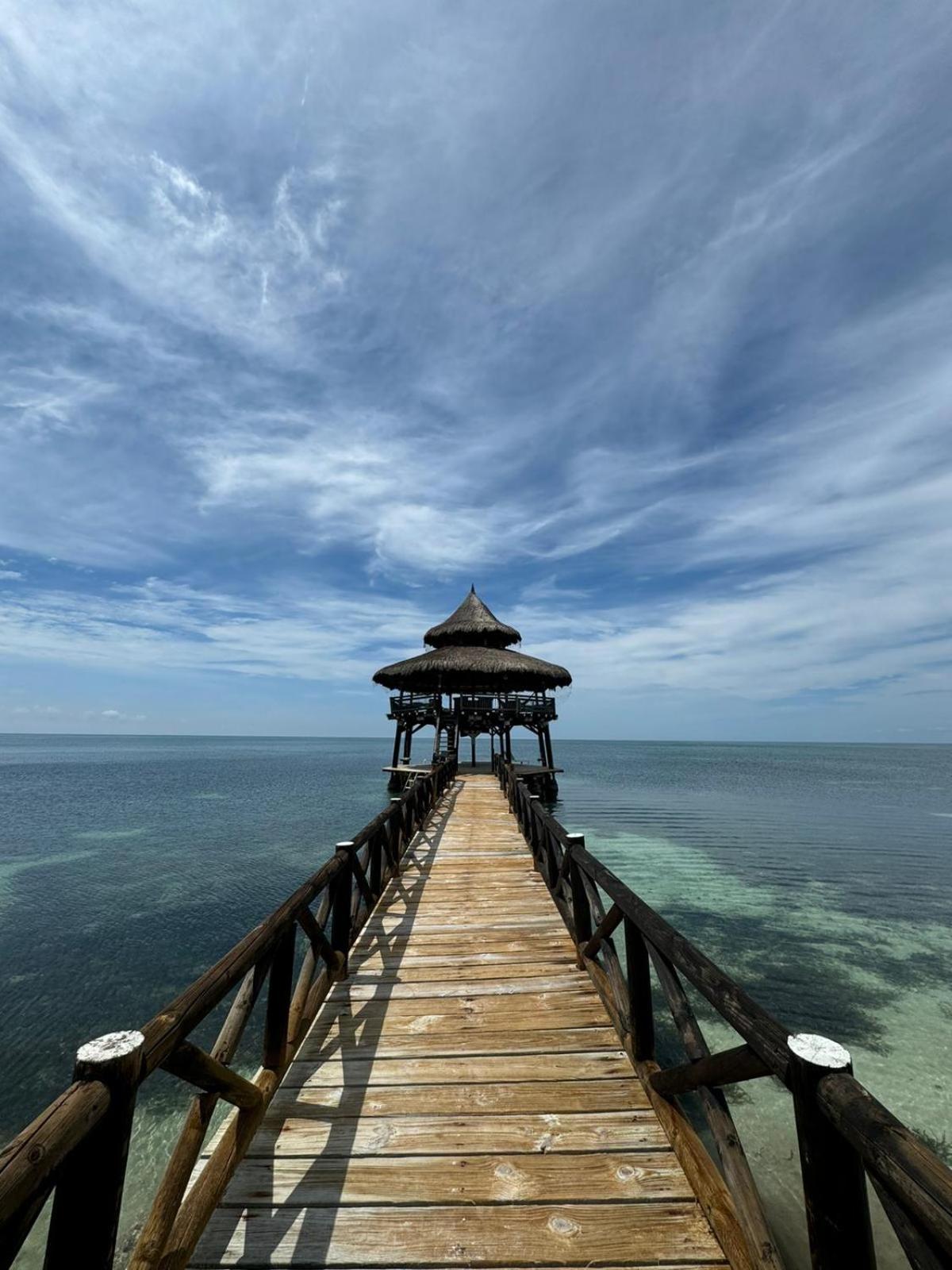 El Embrujo Tintipan Hotel Tintipan Island Exterior foto